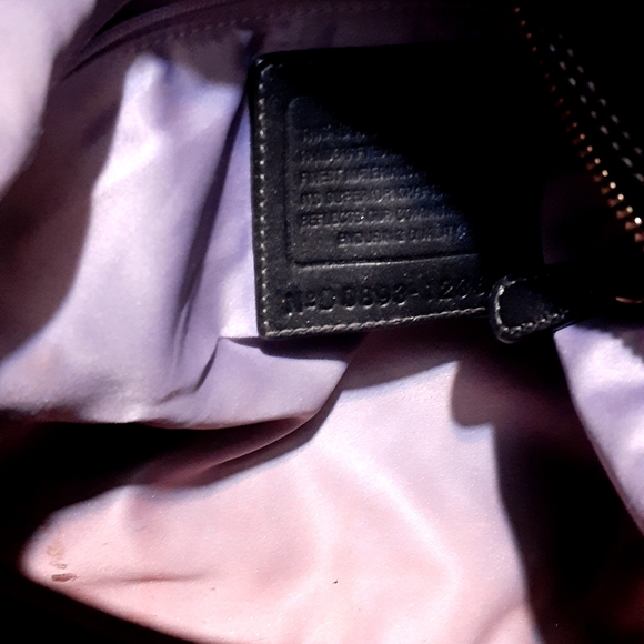 Coach Black and Tan Signature Shoulder Bag - Picture 7 of 14